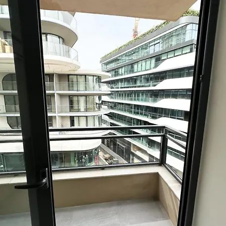 Modern Luxury Flat In Pacaville *