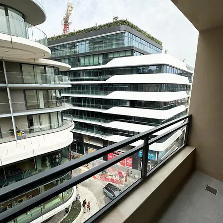 Modern Luxury Flat In Pacaville